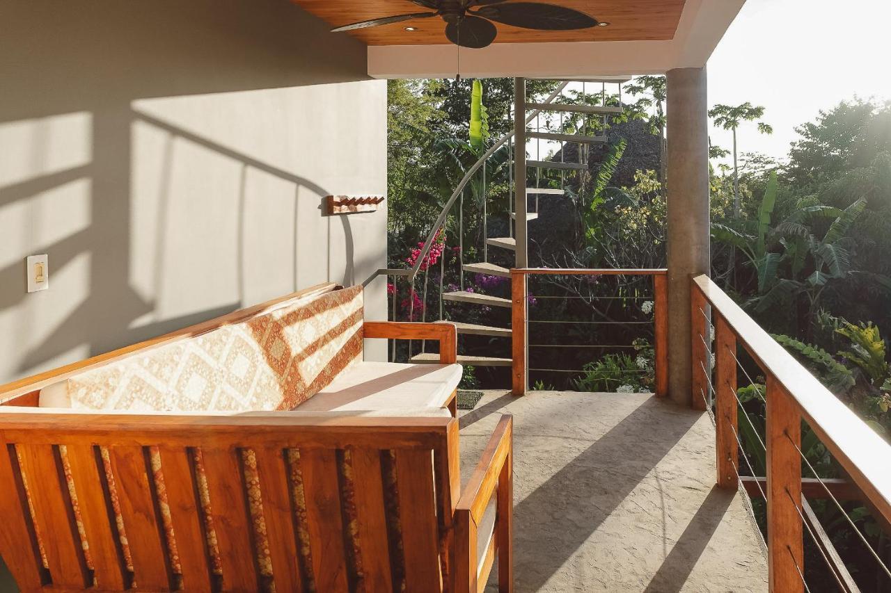 Iluminar Beachfront Suites Nosara Exterior foto