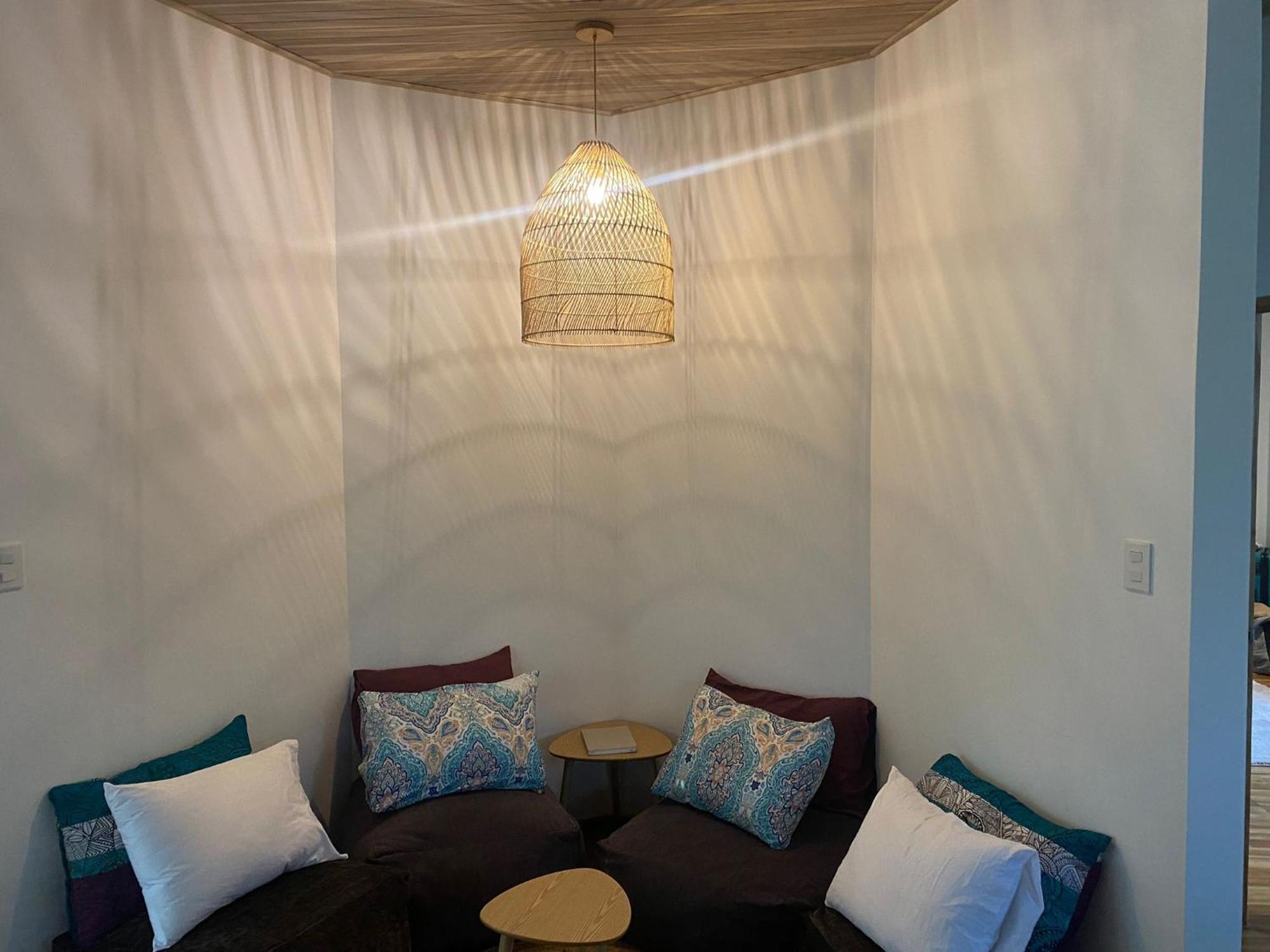 Iluminar Beachfront Suites Nosara Quarto foto