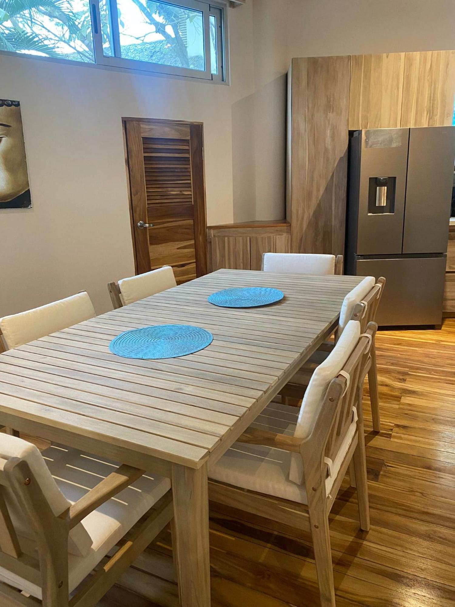 Iluminar Beachfront Suites Nosara Quarto foto